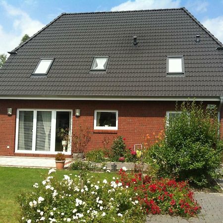 Zimmer Am Elberadweg Hamburgo Exterior foto